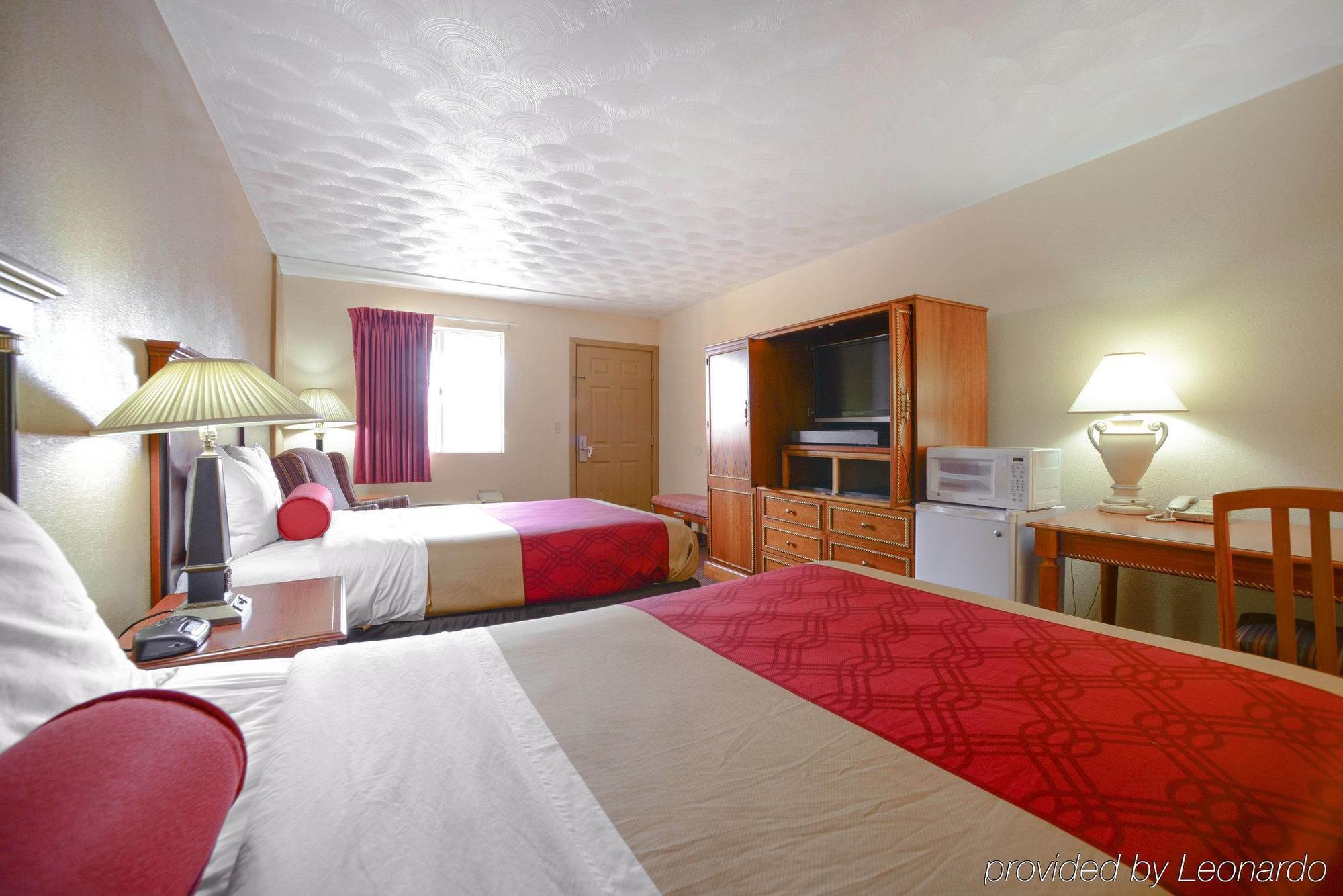 Econo Lodge Inn & Suites Карбондейл Екстер'єр фото