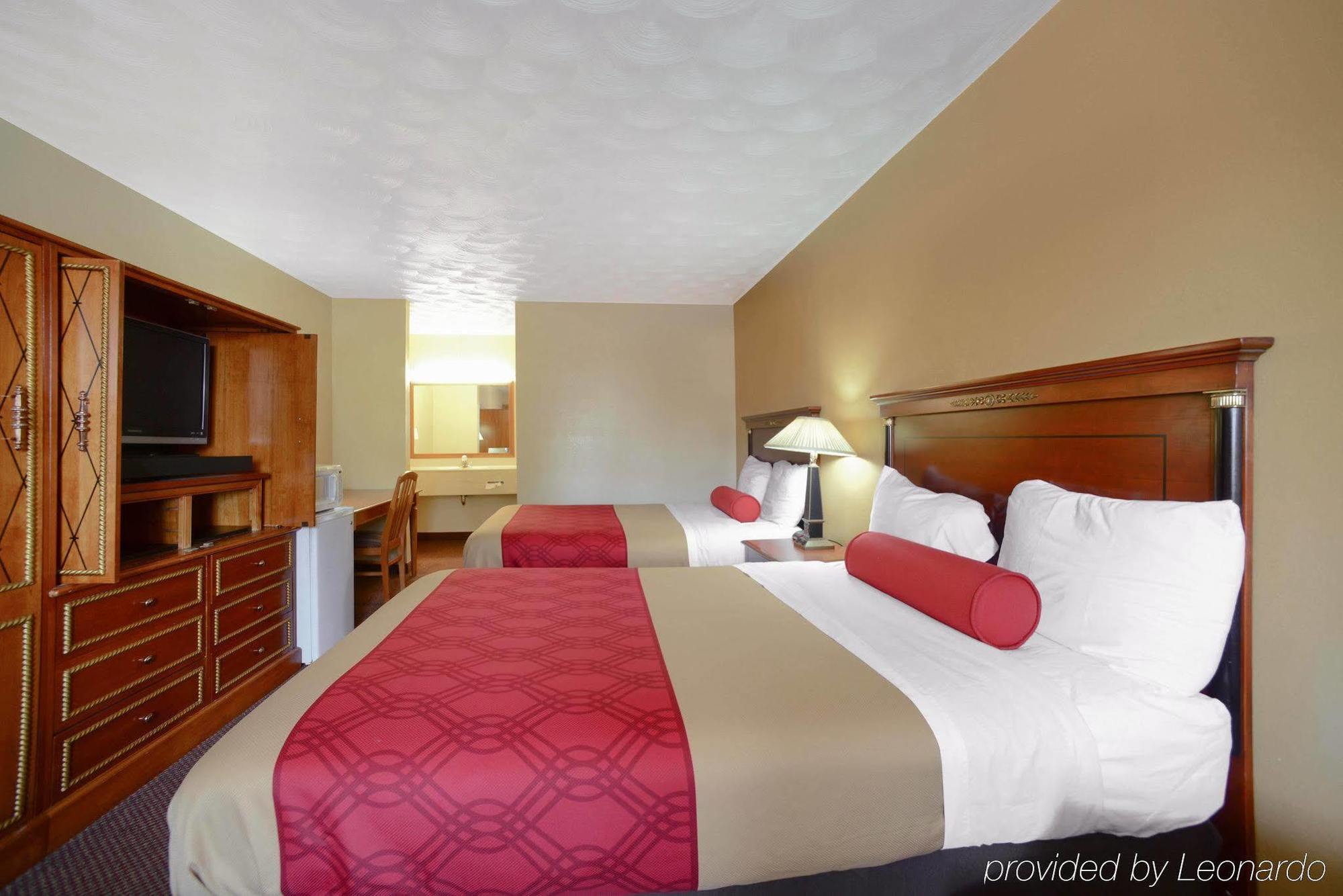 Econo Lodge Inn & Suites Карбондейл Екстер'єр фото
