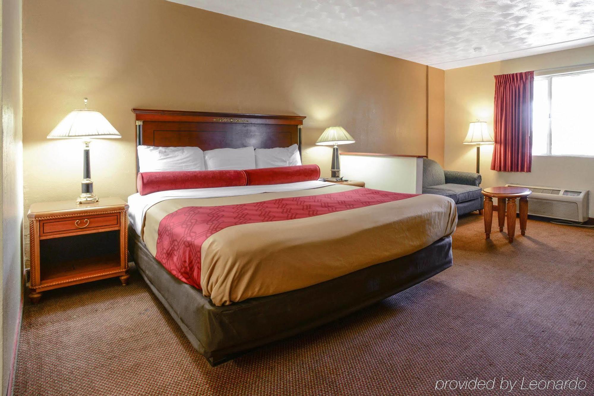 Econo Lodge Inn & Suites Карбондейл Екстер'єр фото