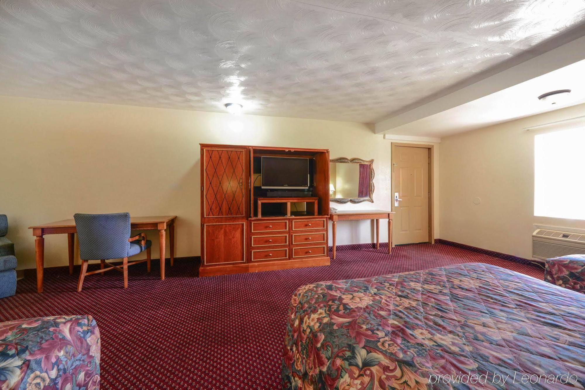 Econo Lodge Inn & Suites Карбондейл Екстер'єр фото